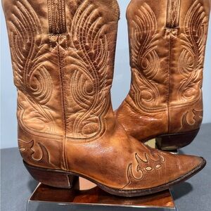 Tan Embroidered Ankle Booties 9.5B